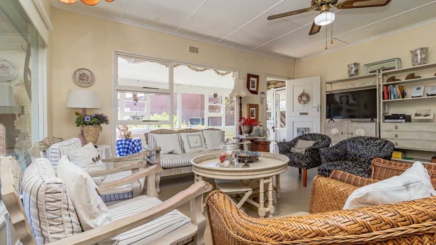 3 Bedroom Property for Sale in De Kelders Western Cape
